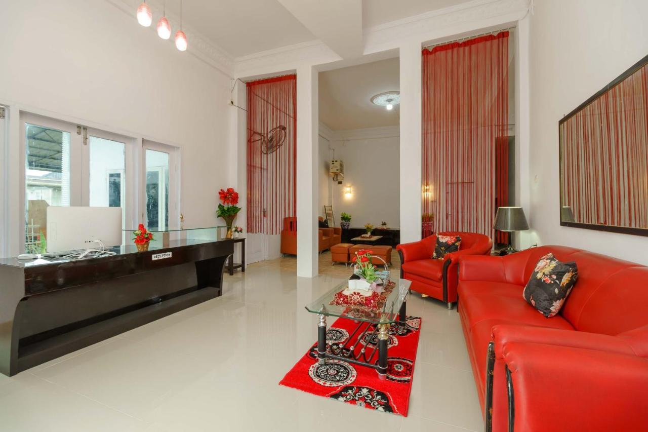 Reddoorz Syariah Near Museum Tsunami Aceh 2 Geutieue Exterior photo